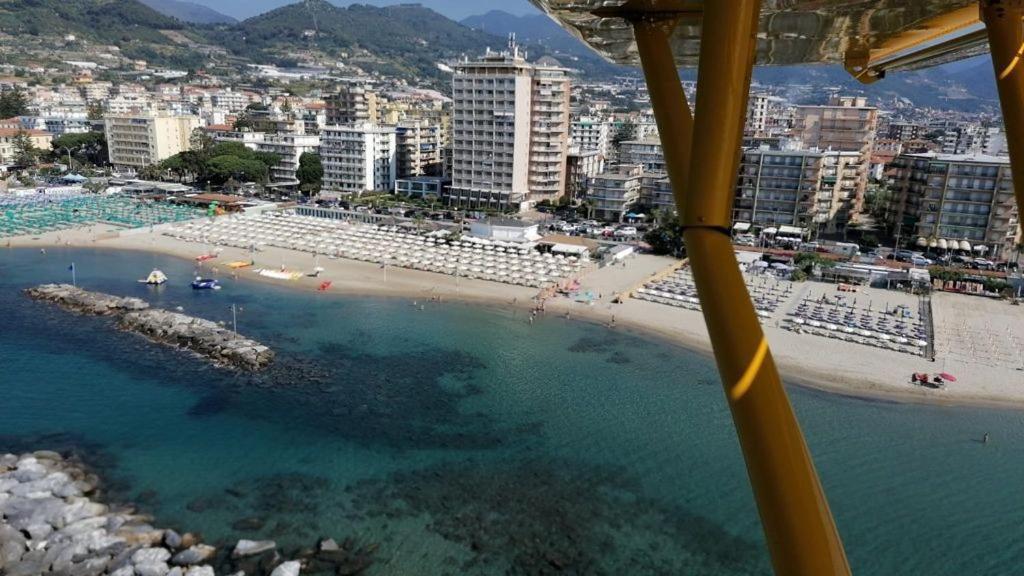 Hotel Svizzera Arma di Taggia Dış mekan fotoğraf